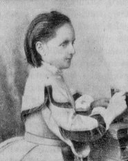 Olga Herzen 7-vuotiaana.