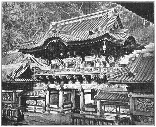 De Yomei-poort van den Yasu-tempel te Nikko.