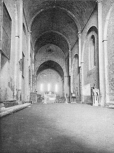 THE INTERIOR OF NOTRE-DAME-DU-BOURG