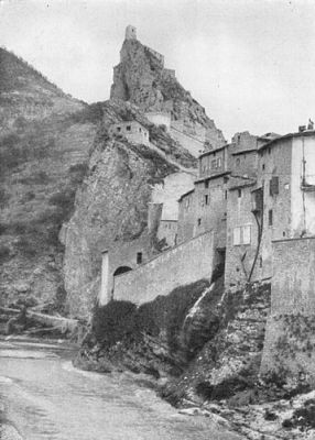 A FORT THAT PERCHES ON A SHARP PEAK