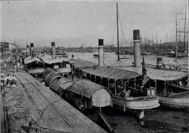 The harbor of the city. Scene on the Pasig River, Manila