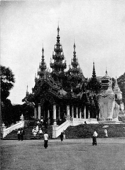 Entrance, Shwe Dagon Pagoda