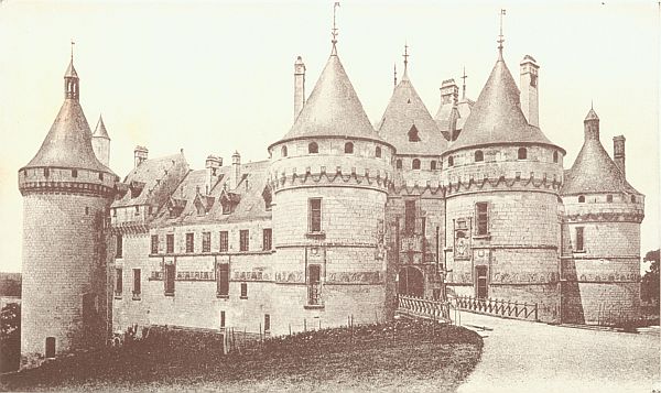 Château of Chaumont: the Loire on the Left
