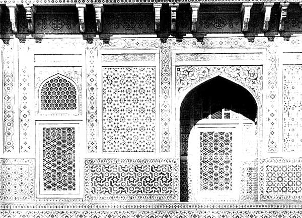 Marble Screen in Taj Mahal