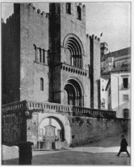 FIG. 19.Coimbra.West Front of S Velha.
