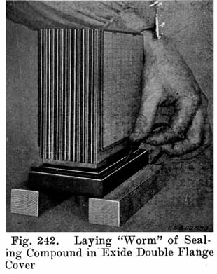 Fig. 242 Laying "worm" of sealing compound