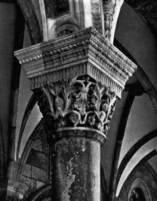 CAPITAL FROM THIS LOGGIA, RECTOR'S PALACE, RAGUSA
