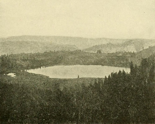 Lake on the Aquarius
Plateau.