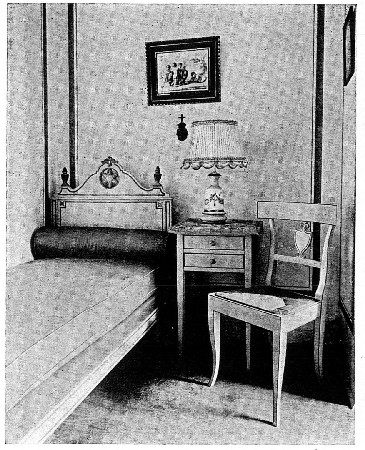 Photo of a very small bedroom