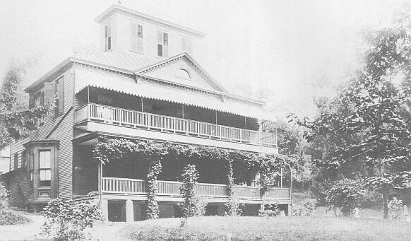 Livingston Manor, Dobbs Ferry, New York. A monument erected by the Sons of 