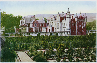 Large manor house at Abbotsford