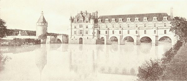 Chenonceaux, Marques Tower and Gallery across the Cher