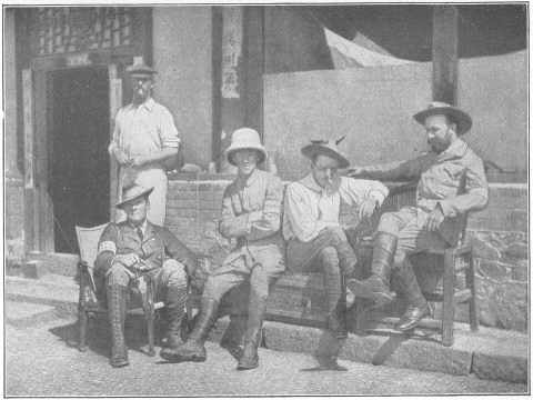 War correspondents in Manchuria.  From a photograph by Guy Scull.
 R. H. Davis (Collier’s), W. H. Lewis (New York Herald), John Fox,
Jr. (Scribner’s), W. H. Brill (Associated Press)