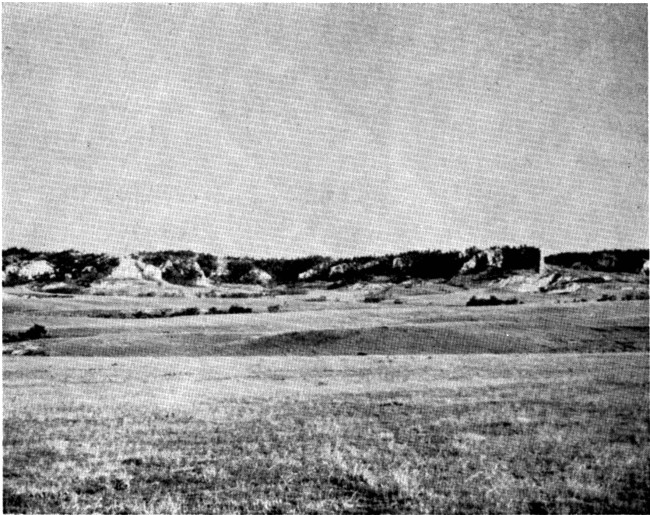 Fig. 2. Central part of Slim Buttes as viewed from the
east.