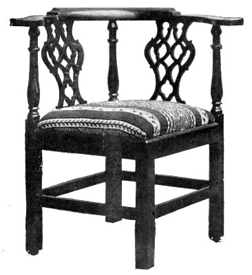 CHIPPENDALE CORNER CHAIR.