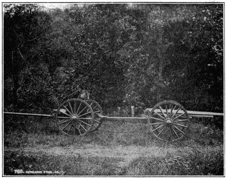 Horse-drawn artillery gun