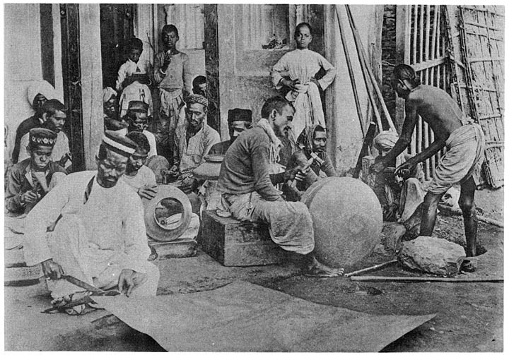 A group of Kasārs or brass-workers