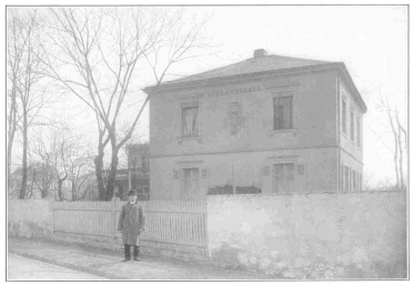 The Author standing in front of Villa Frikell at
Kötchenbroda, Germany, where the master magician, Wiljalba Frikell,
spent the last years of his life. From the Harry Houdini Collection.