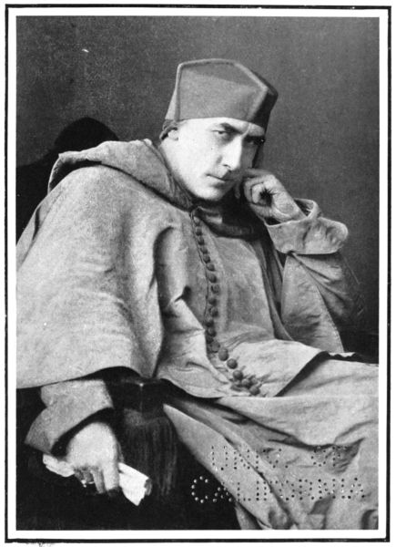 In Henry VIII. in the Lyceum revival of 1892. Photography by W. & D. Downey