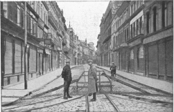RUE DES TROIS-CAILLOUX

(Photo taken from the Place Gambetta, April 24th, 1918)