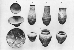 Image not available: 1. Pottery from the Dromos Deposit