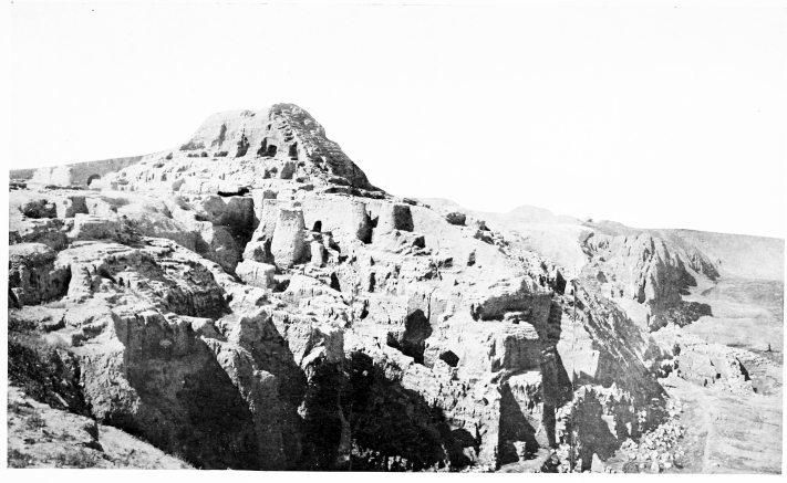 Fig. 136.—ḲAL’ÂT SHERGÂT, THE ZIGURRAT AND RUINS OF
NORTH WALL.
