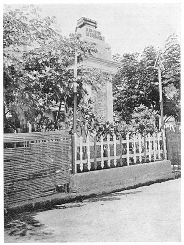 The Calle Ilaya monument to Rizal and his associates of La Liga Filipina.
