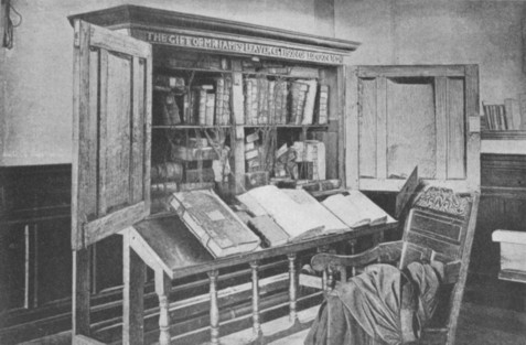 Fig. 116. Bookpress in the school at Bolton, Lancashire. From Bibliographical Miscellanies by William Blades.
