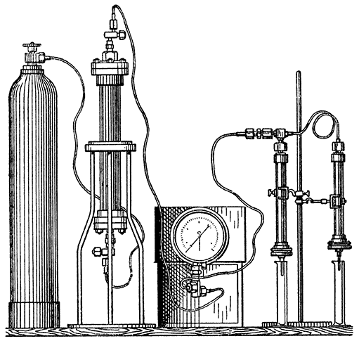 Multi-tube pressure filter apparatus.