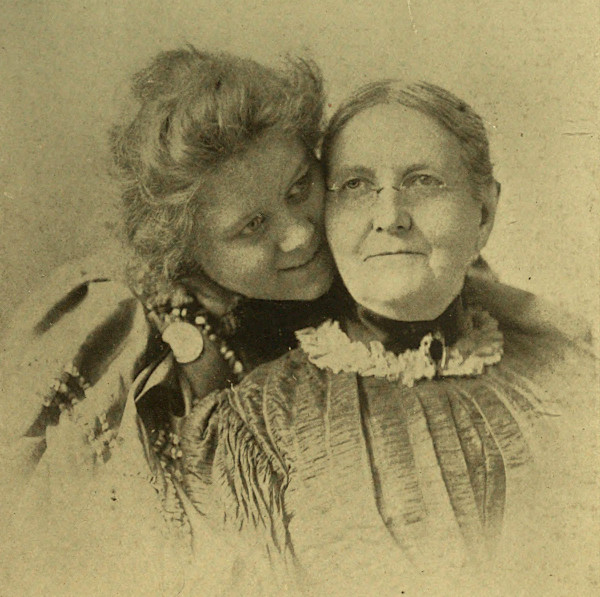 LOIE FULLER AND HER MOTHER