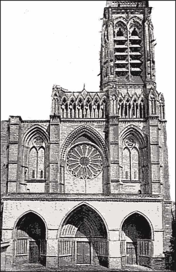 Photograph of the Cathedral before the War.