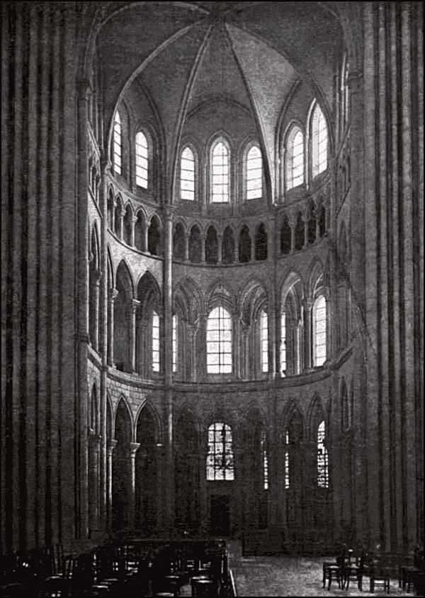 Photograph of the South Arm of the Transept.