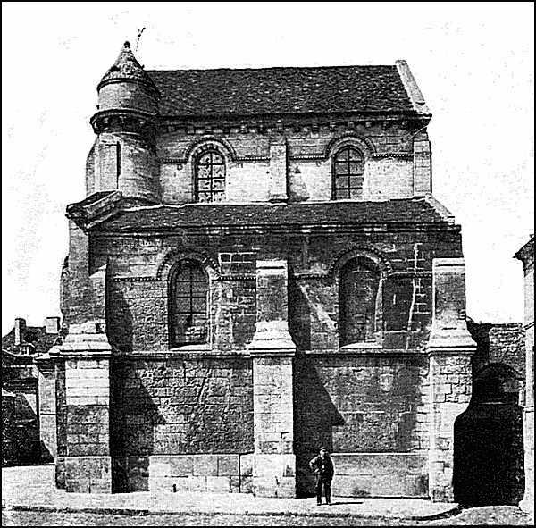 Photgraph of the Church of Saint-Pierre-au-Parvis.