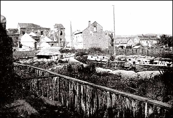 Photograph of the Distillery in 1917.