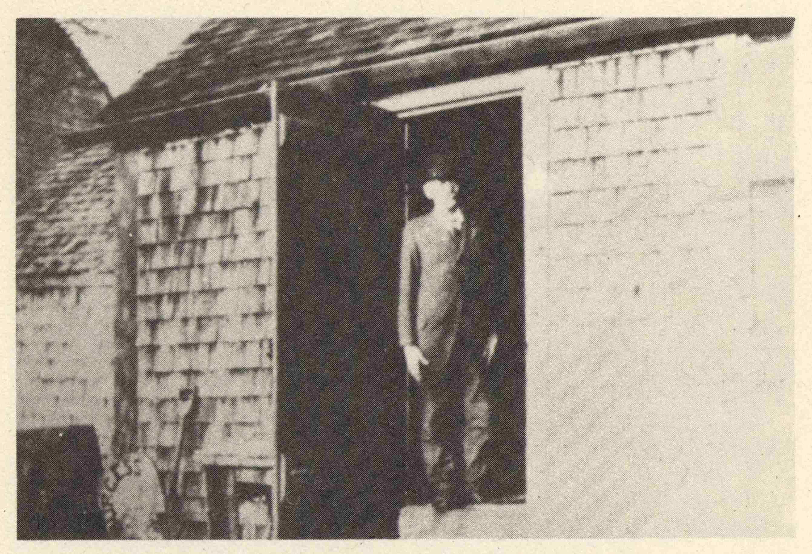 Peleg Burgess at Side Door