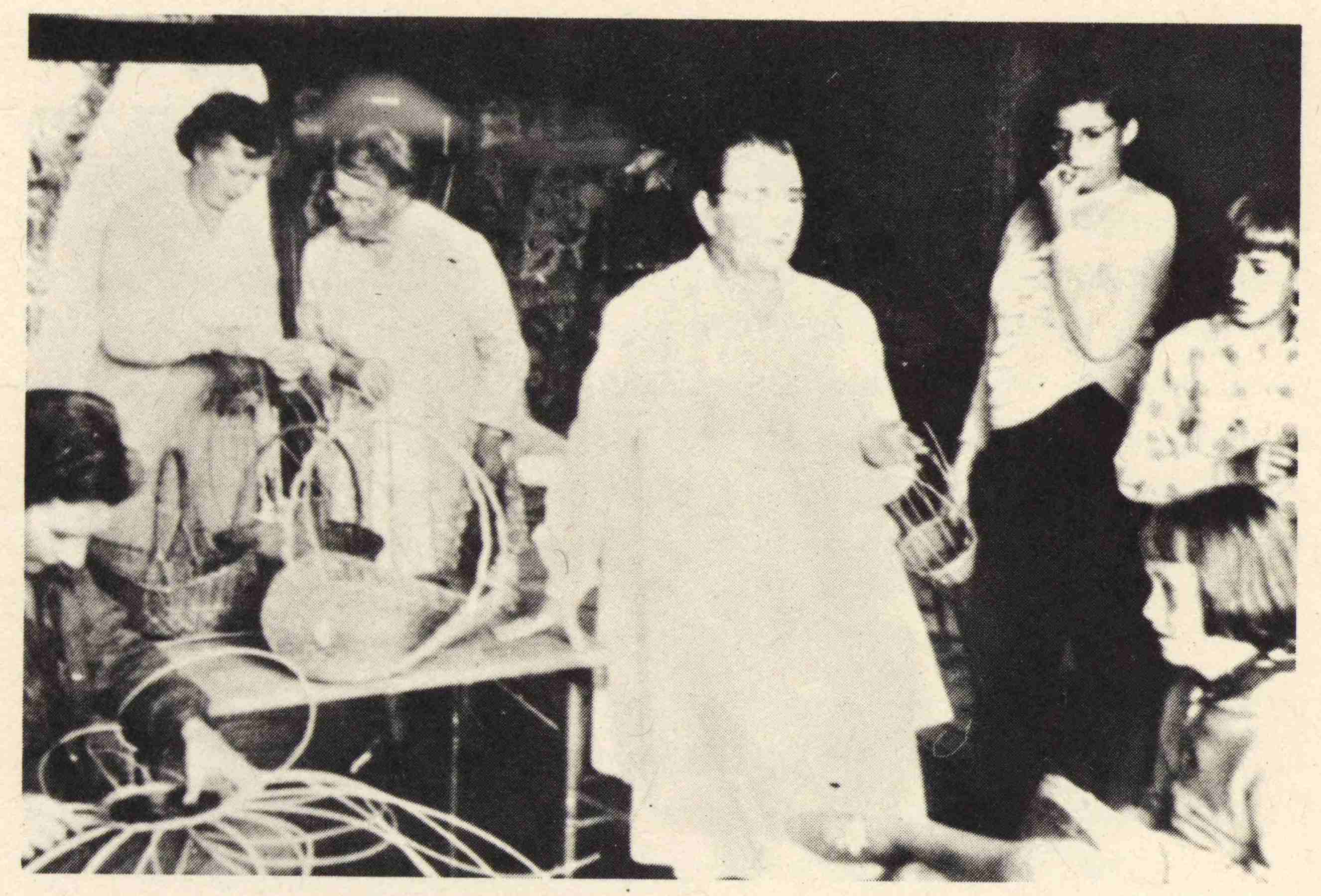 Susan and Annie Burgess in Barn Art Class