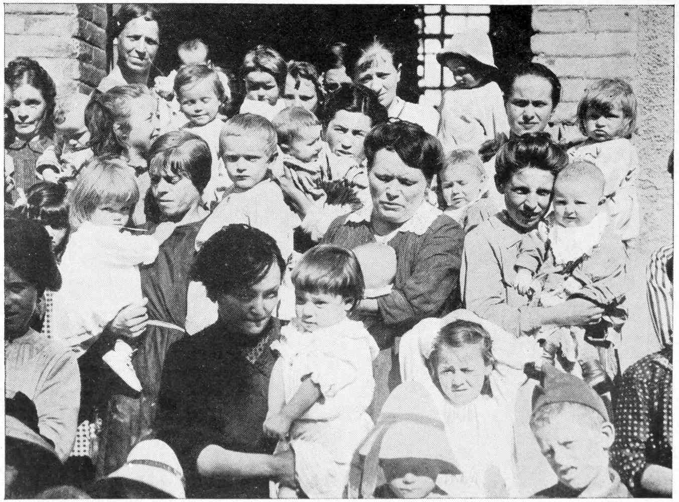 REFUGEES FROM THE GASSED DISTRICTS