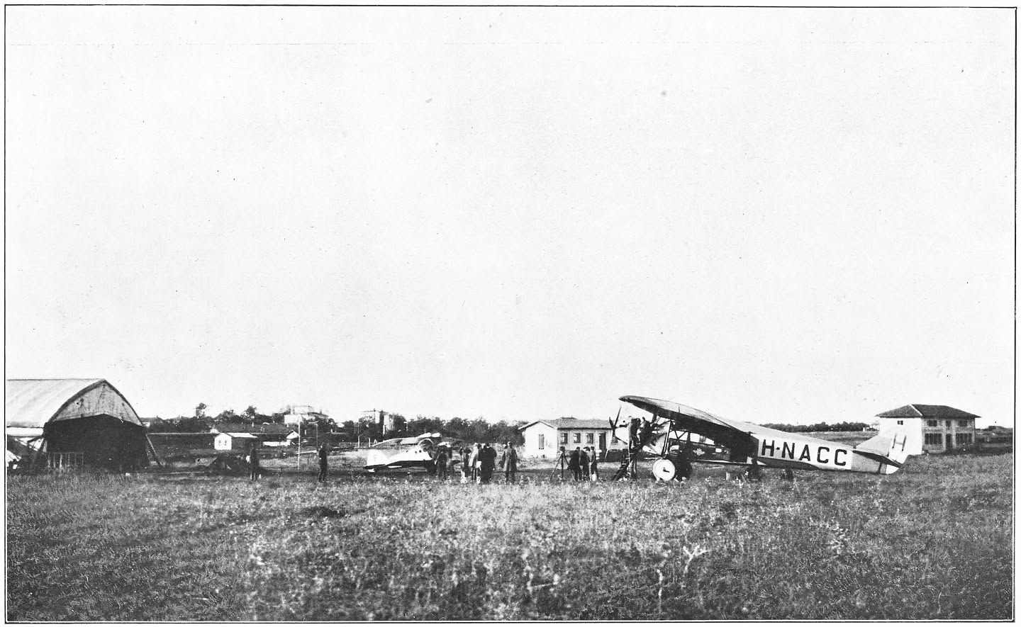 Afb. 29. Vliegveld San Stefano bij Constantinopel.