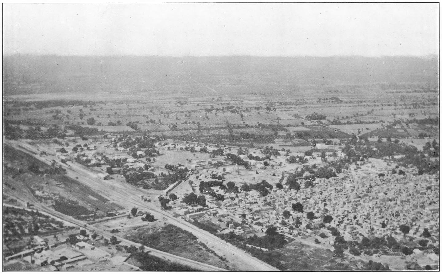 Afb. 50. Khanpur (in Voor-Indië).