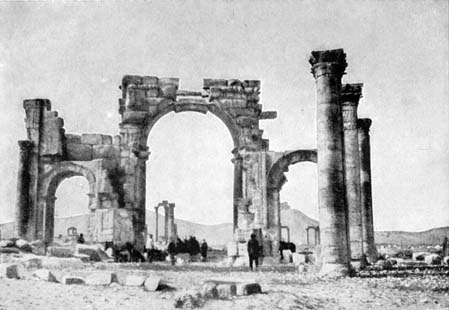 Palmyra. Triumphal Arch.