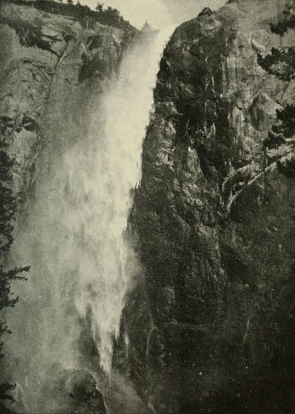 BRIDAL VEIL FALLS,
YOSEMITE VALLEY