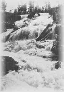'Glen Alpine Falls