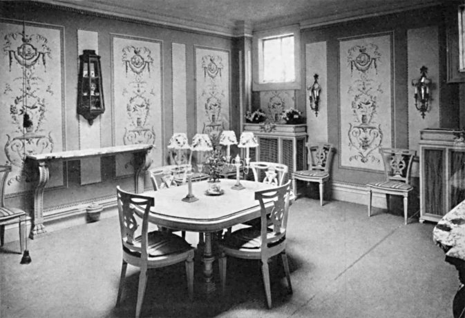 THE PRIVATE DINING-ROOM IN THE COLONY CLUB