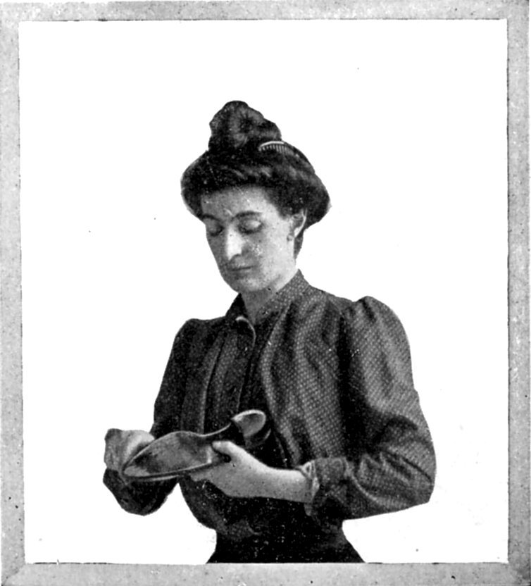 Pioneer Woman Heritage Floral Cheese Knife Serving - Depop