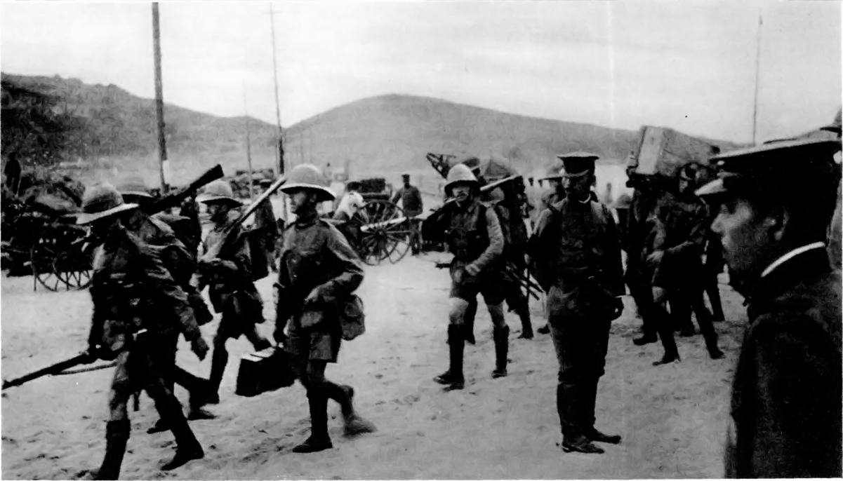 WATCHED WITH INTEREST BY THEIR "GALLANT JAPANESE COMRADES": BRITISH TROOPS LANDED TO CO-OPERATE AGAINST TSING-TAU.