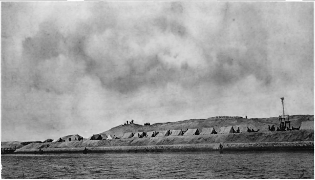 READY FOR THE TURKISH ARMY SENT "TO DELIVER EGYPT"! A BRITISH ENTRENCHED CAMP ON THE SUEZ CANAL.