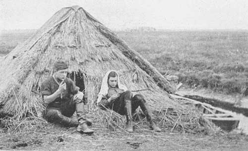 SLEEPING QUARTERS SLEEPING QUARTERS