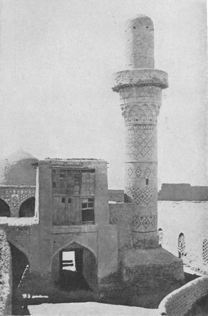 Zobeir Minaret
