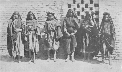 Arab Girl Labourers