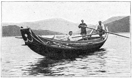 Stevig gebouwde boot, om over de zandbank te komen.